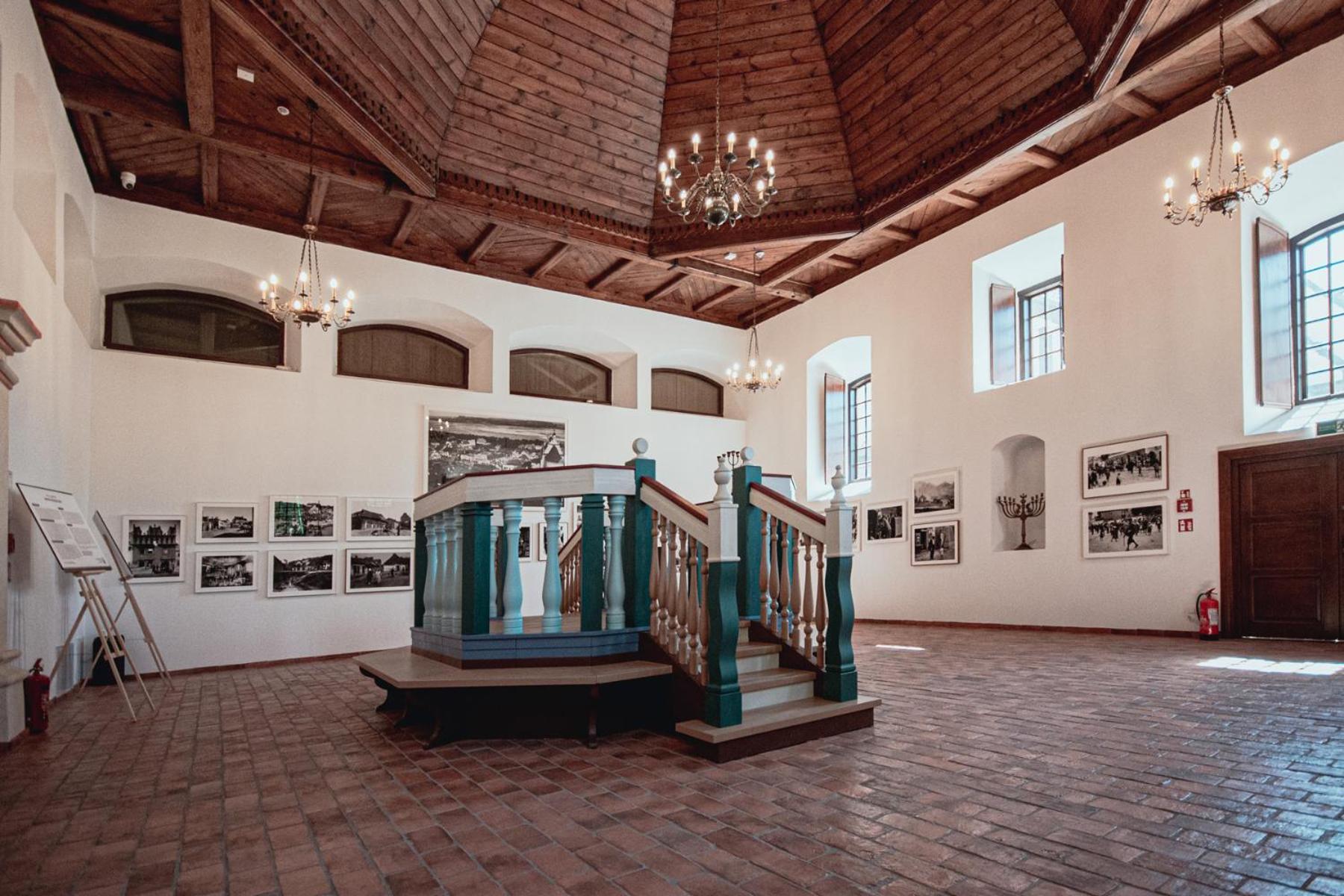 Dawna Synagoga Beitenu Казимеж-Дольны Экстерьер фото